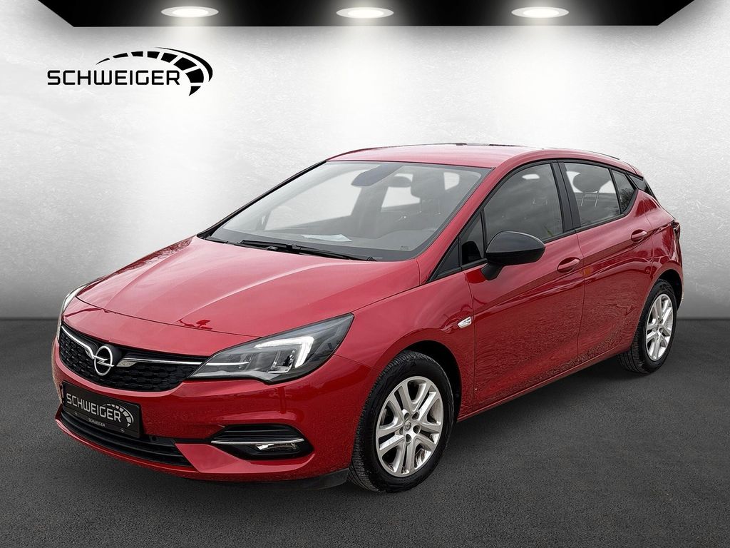 Opel Astra 2021