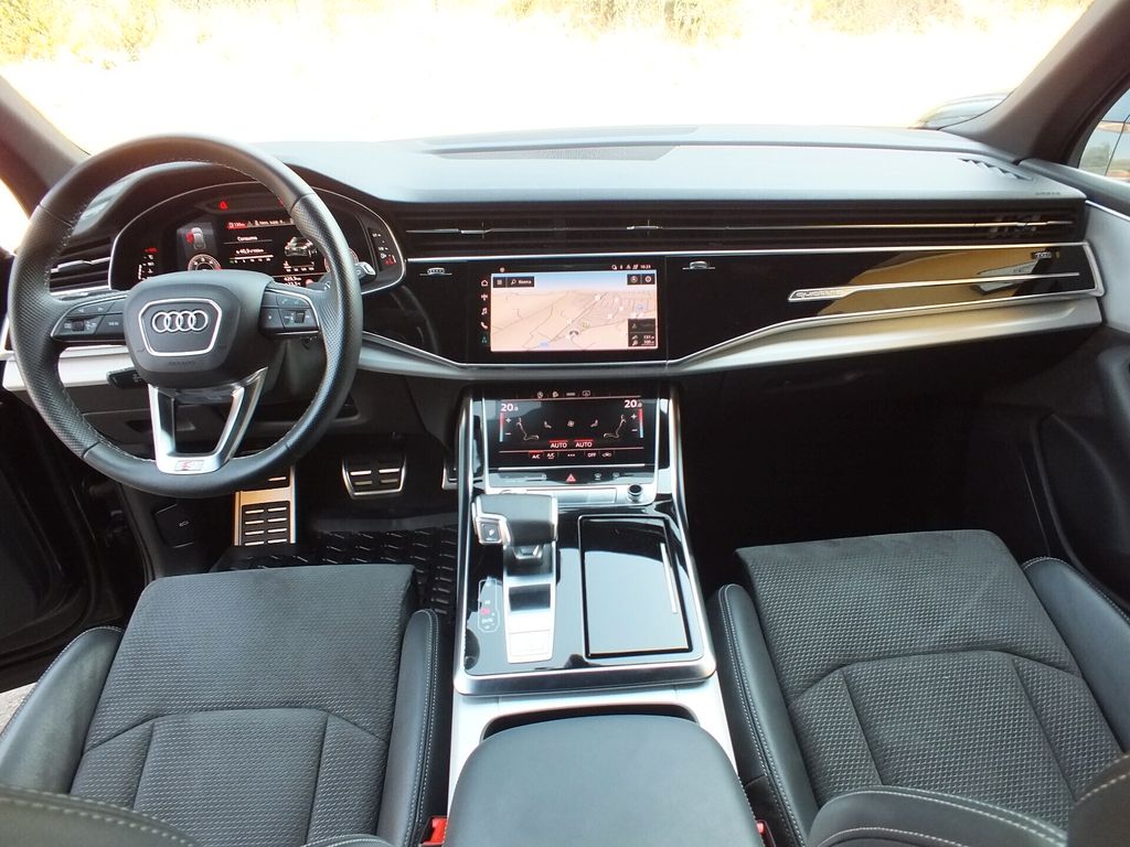 Audi Q7 2021
