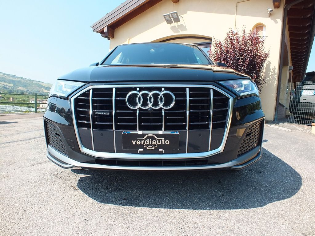 Audi Q7 2021