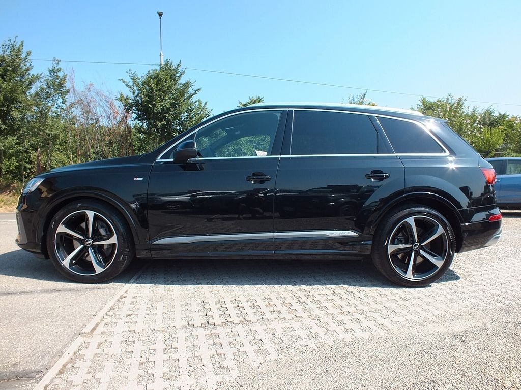 Audi Q7 2021