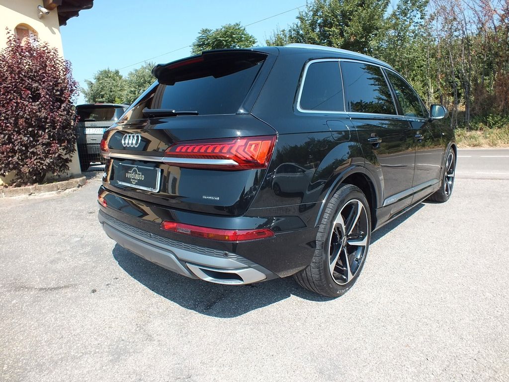 Audi Q7 2021