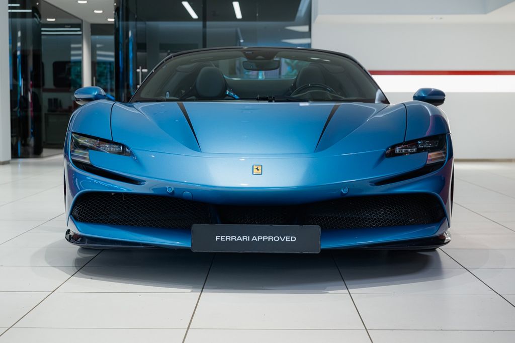 Ferrari SF90 2023