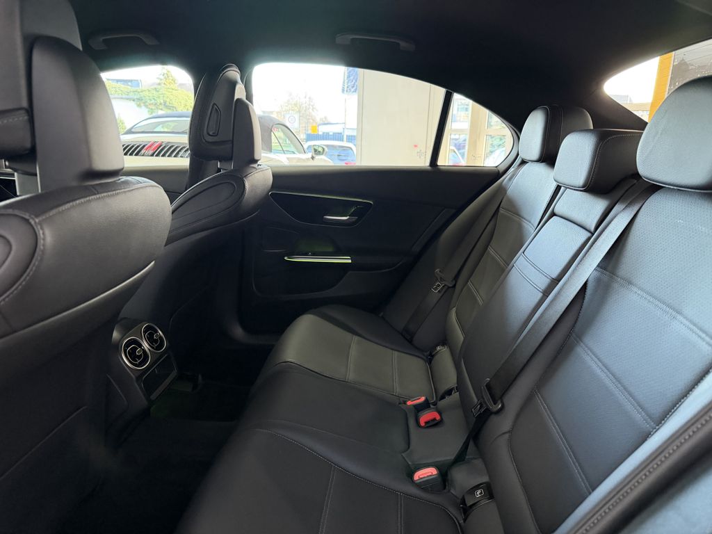 Mercedes-Benz C 200 2024