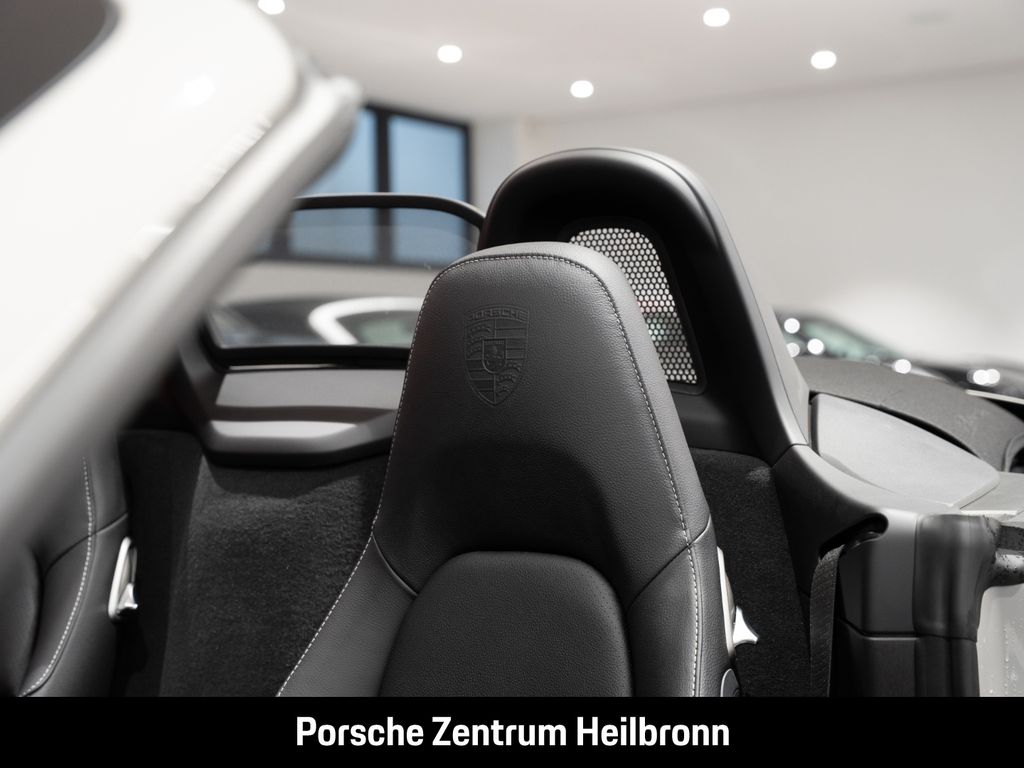 Porsche Boxster 2024