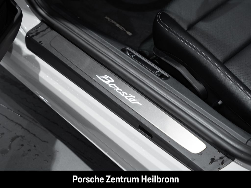 Porsche Boxster 2024