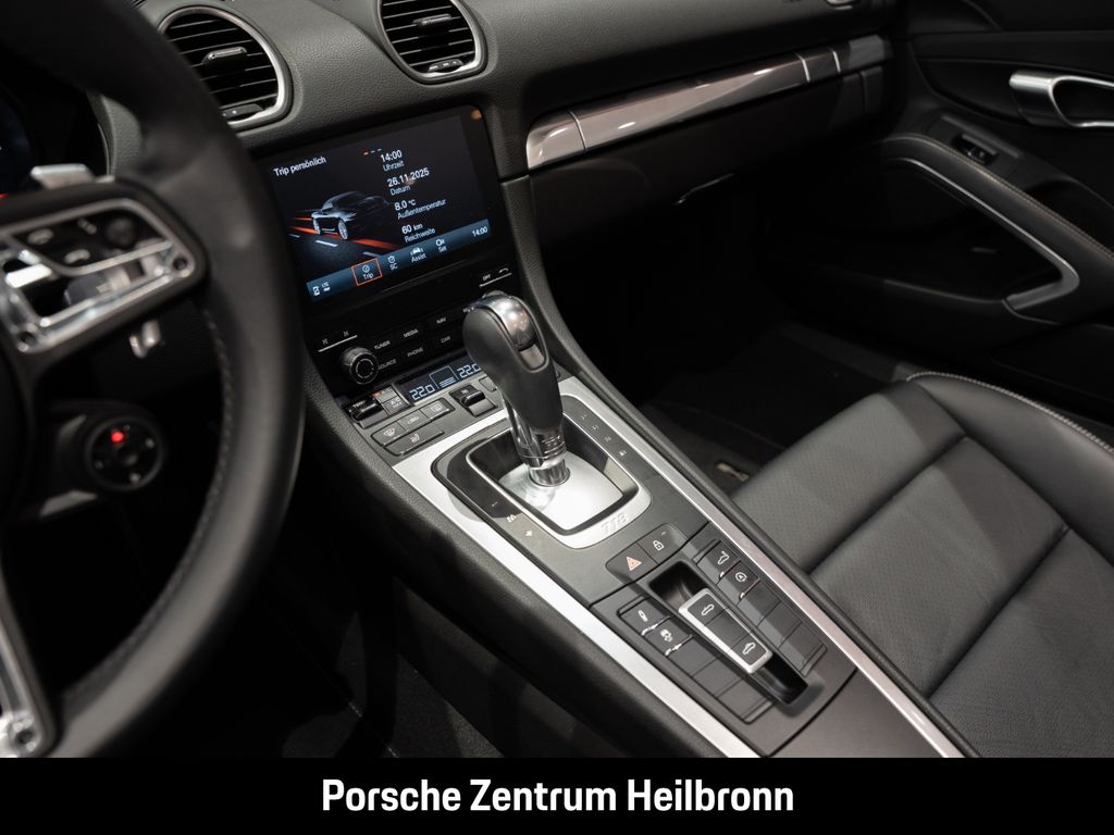 Porsche Boxster 2024