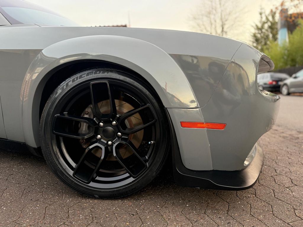 Dodge Challenger 2019