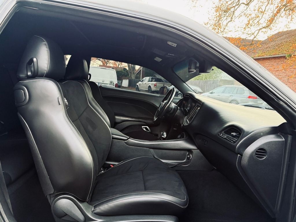 Dodge Challenger 2019