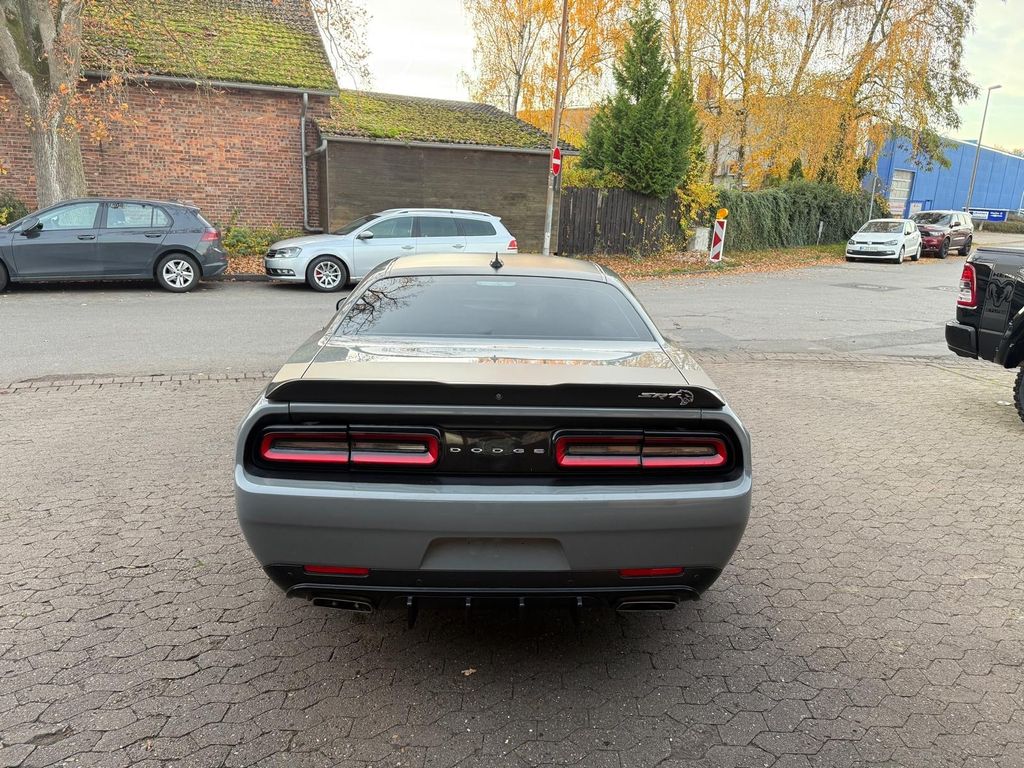 Dodge Challenger 2019