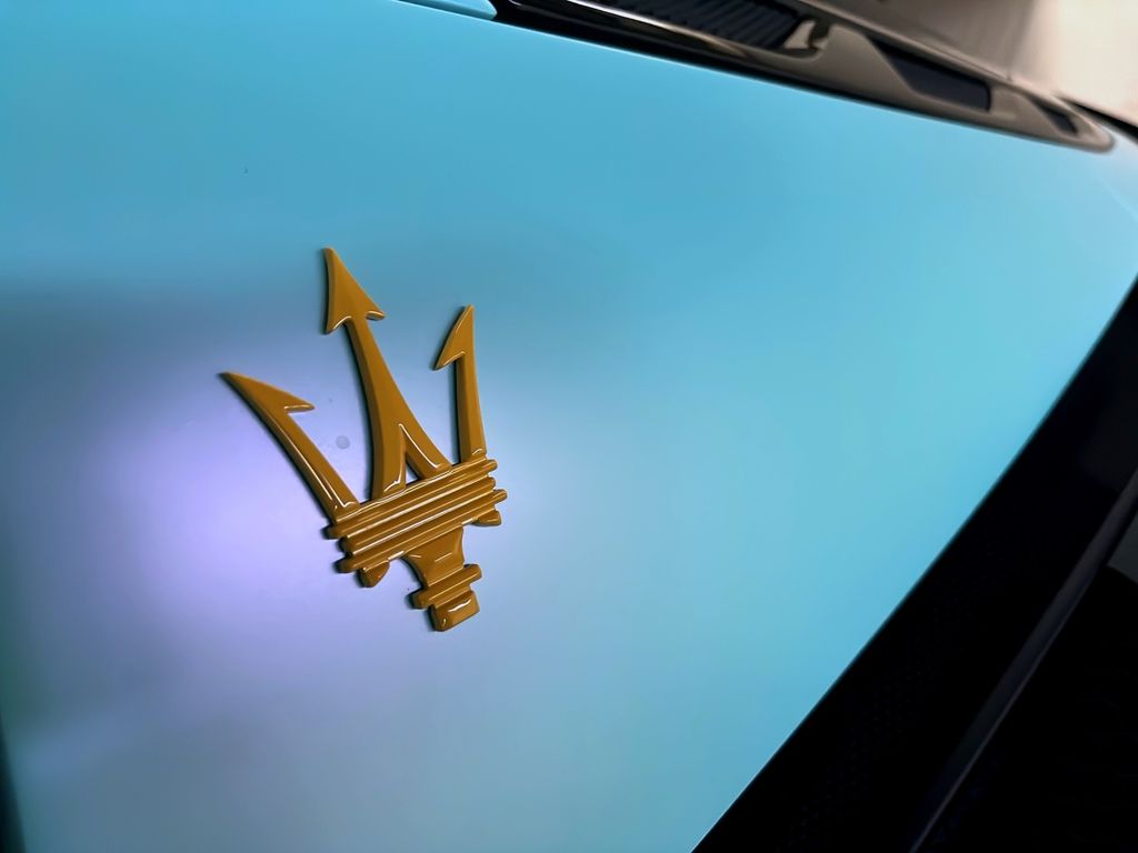 Maserati MC20