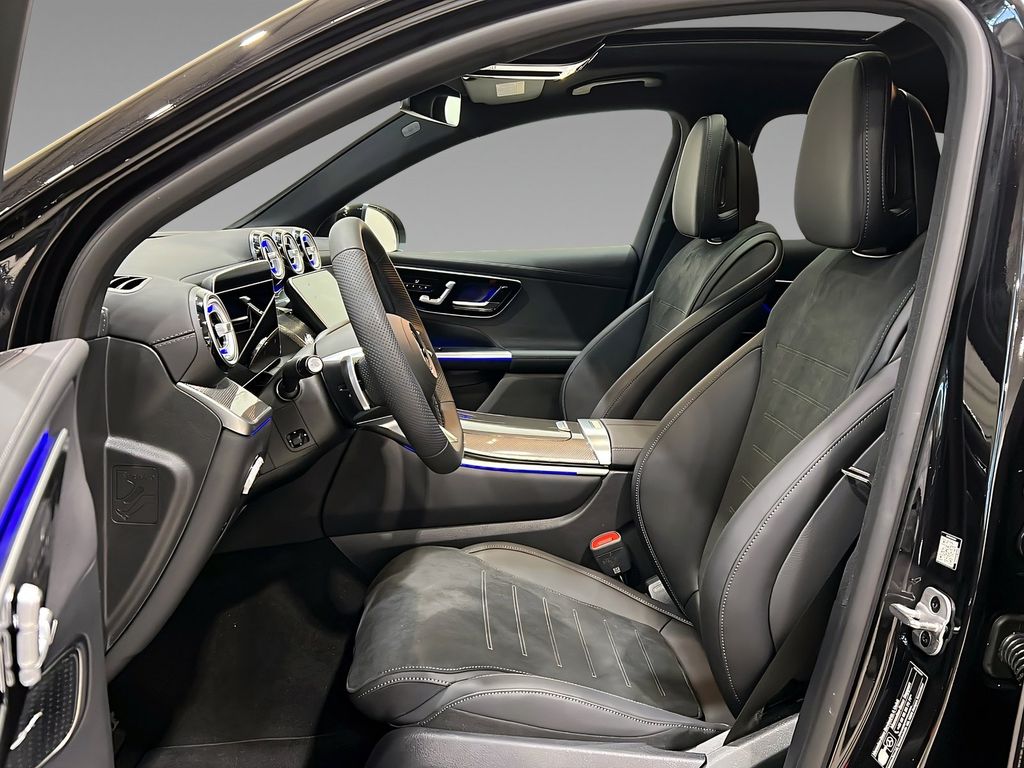 Mercedes-Benz GLC 300 2025