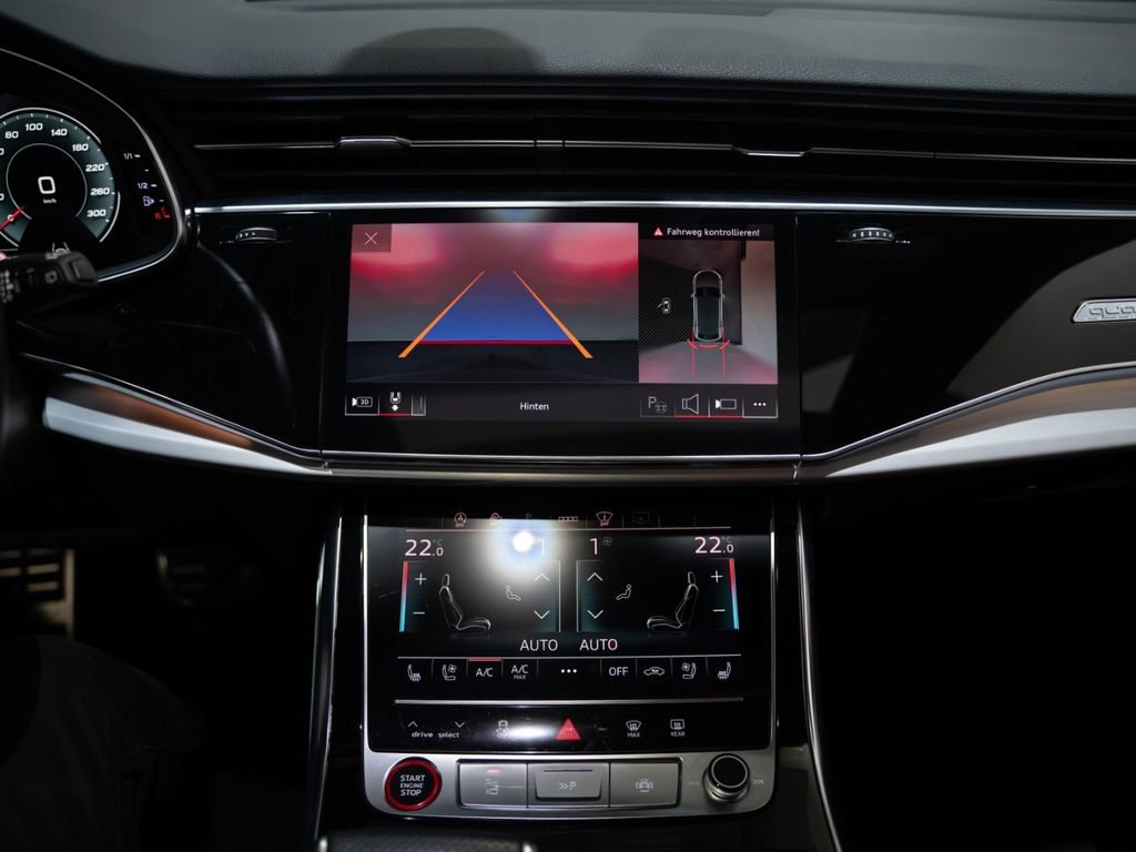 Audi SQ8 2022