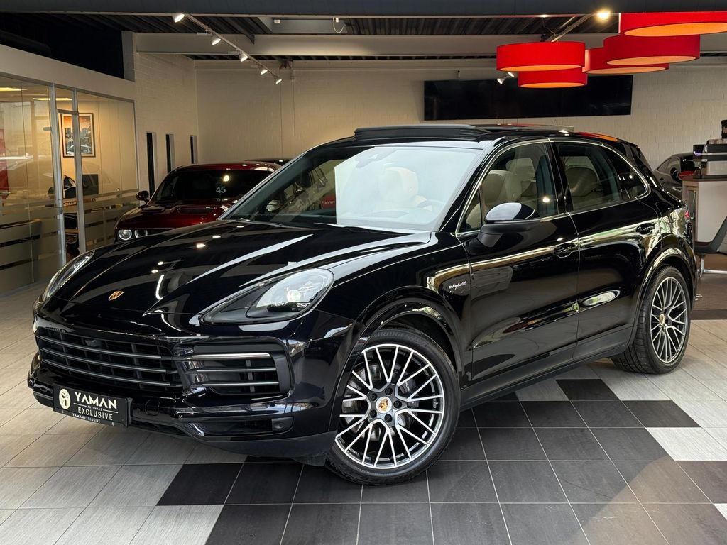 Porsche Cayenne 2021