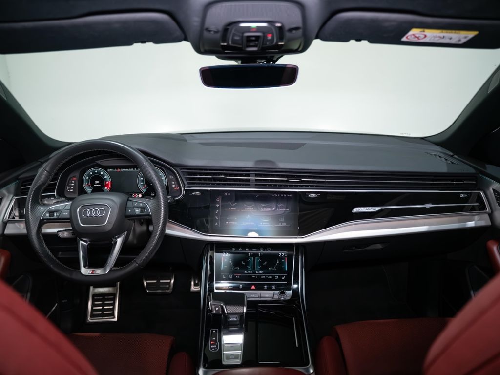 Audi SQ8 2022