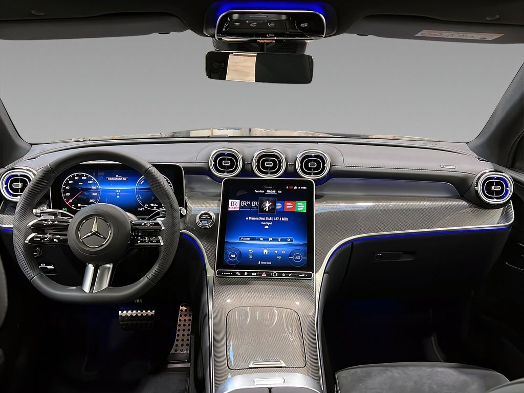 Mercedes-Benz GLC 300 2025