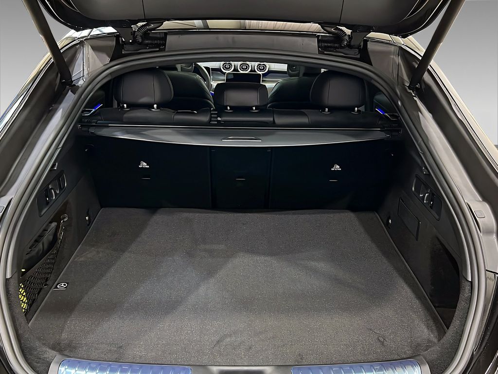 Mercedes-Benz GLC 300 2025