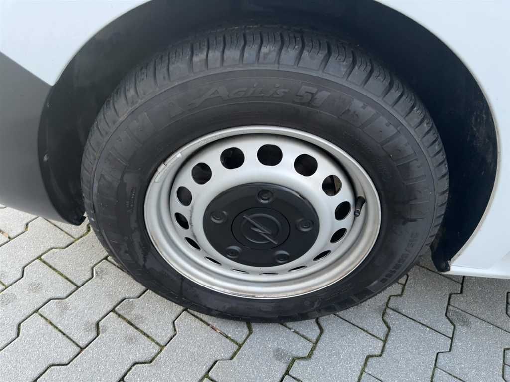 Opel Vivaro 2024