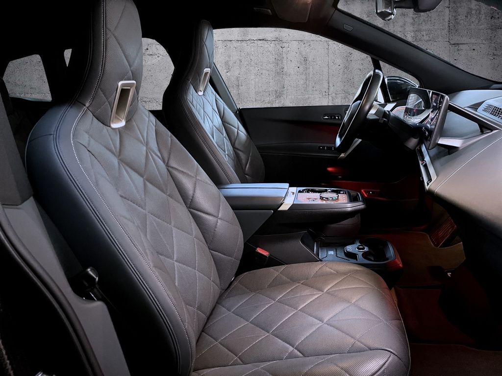 BMW iX 2023