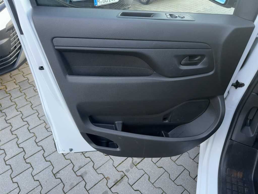 Opel Vivaro 2024