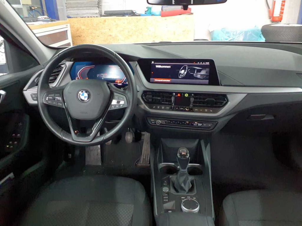 BMW 116 2022