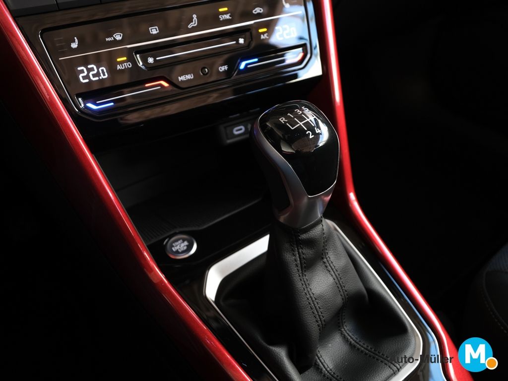 Volkswagen T-Roc 2024