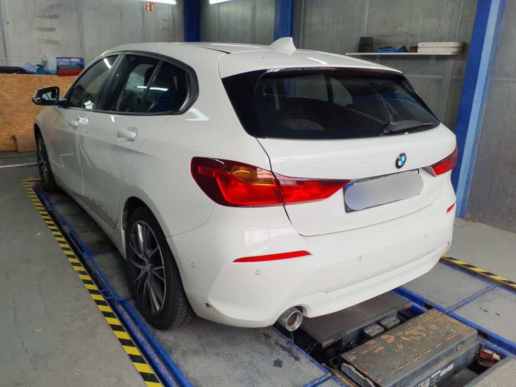 BMW 116 2022