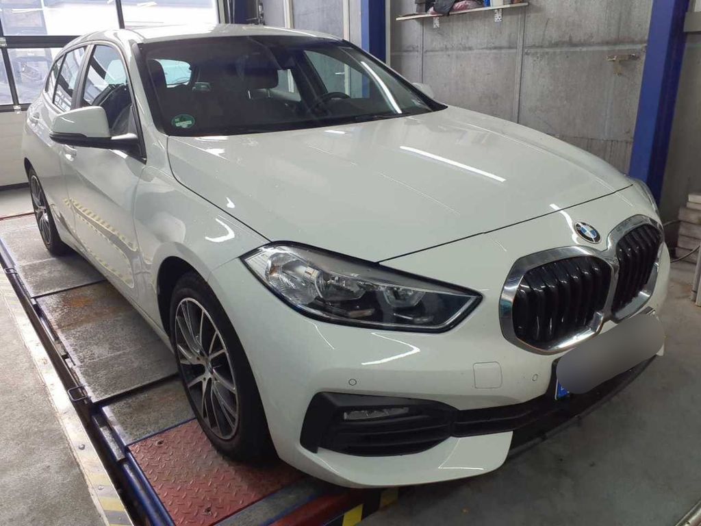BMW 116 2022
