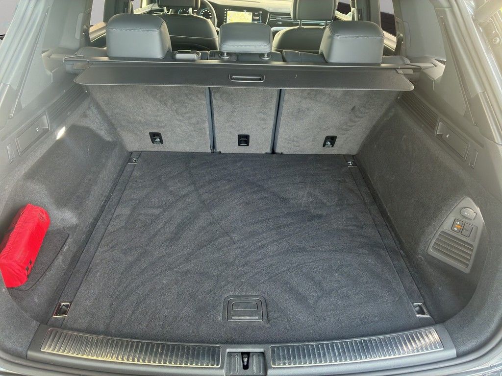 Volkswagen Touareg 2025