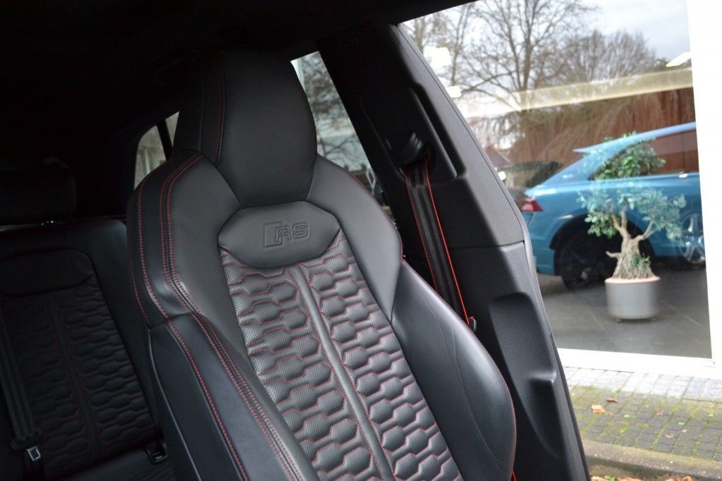 Audi RSQ8 2023