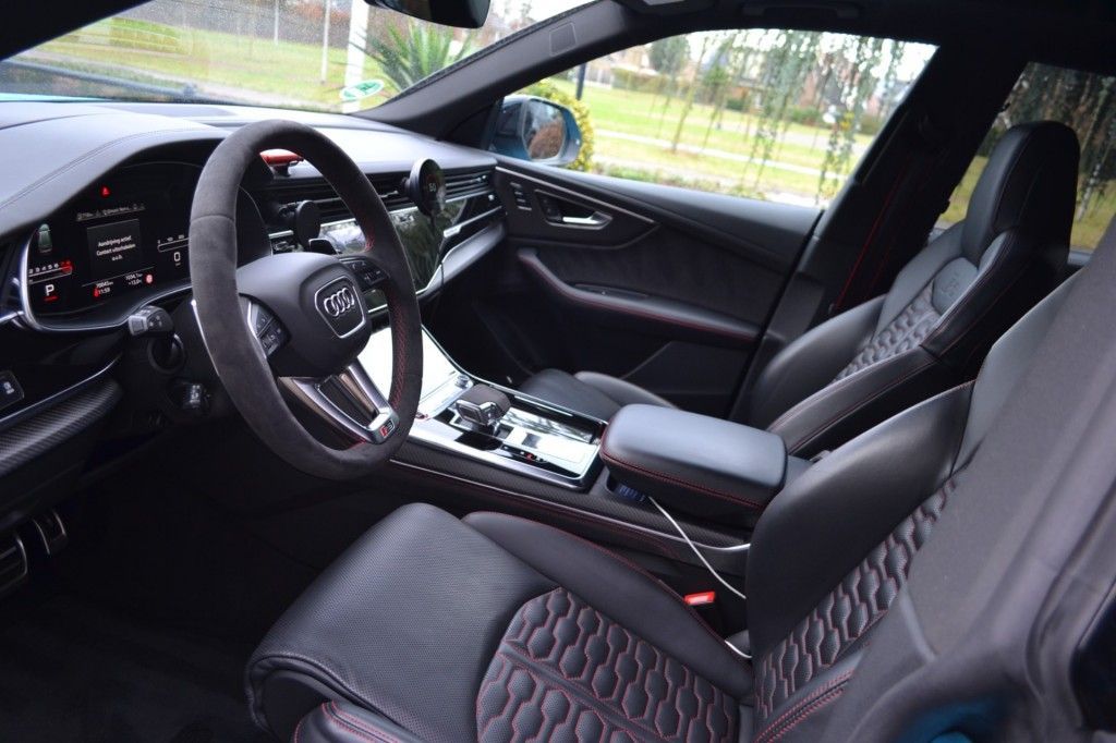 Audi RSQ8 2023