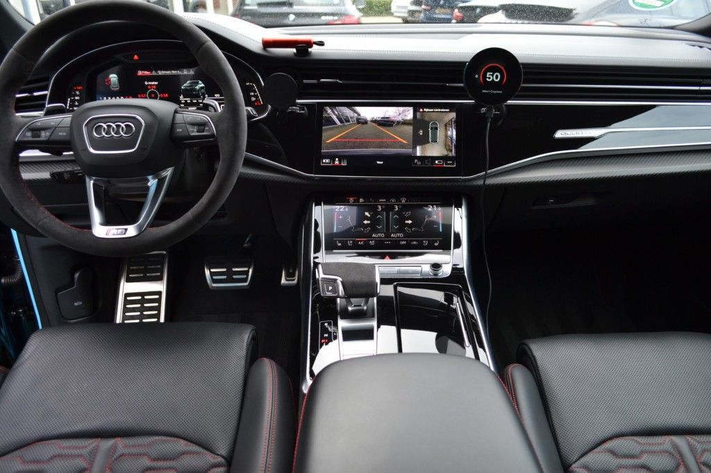 Audi RSQ8 2023