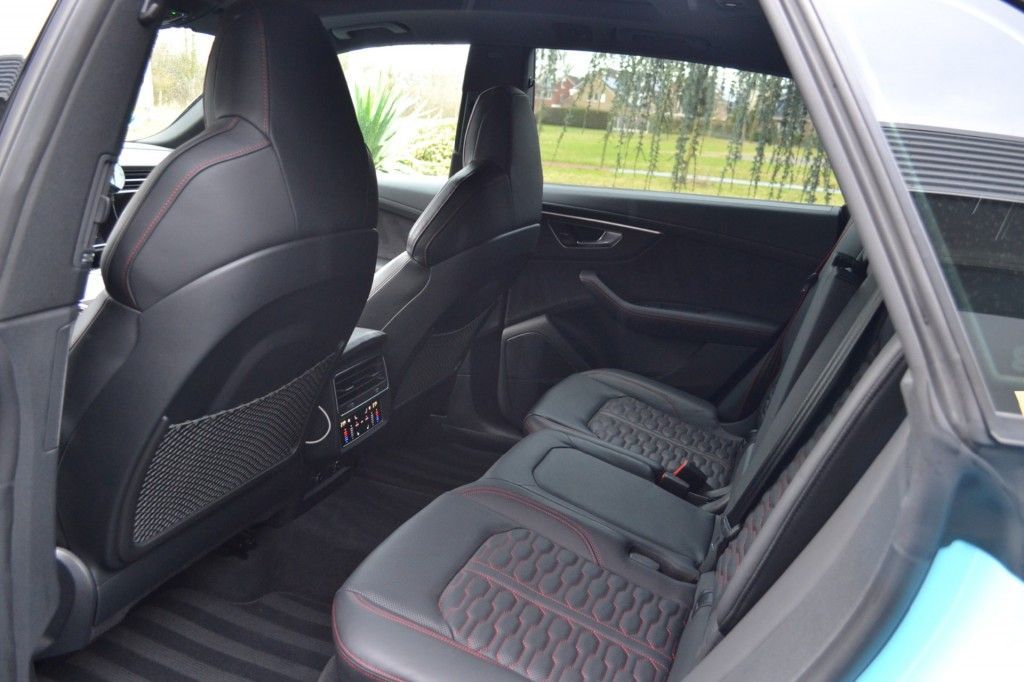 Audi RSQ8 2023