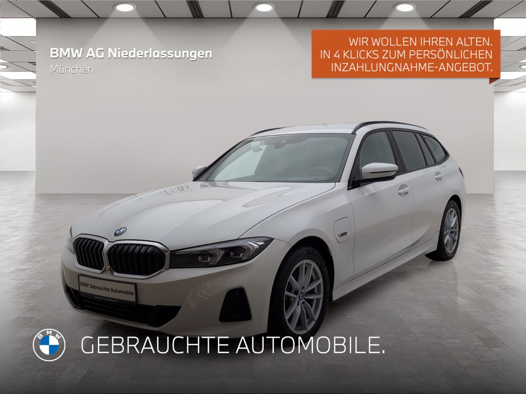 BMW 330 2022