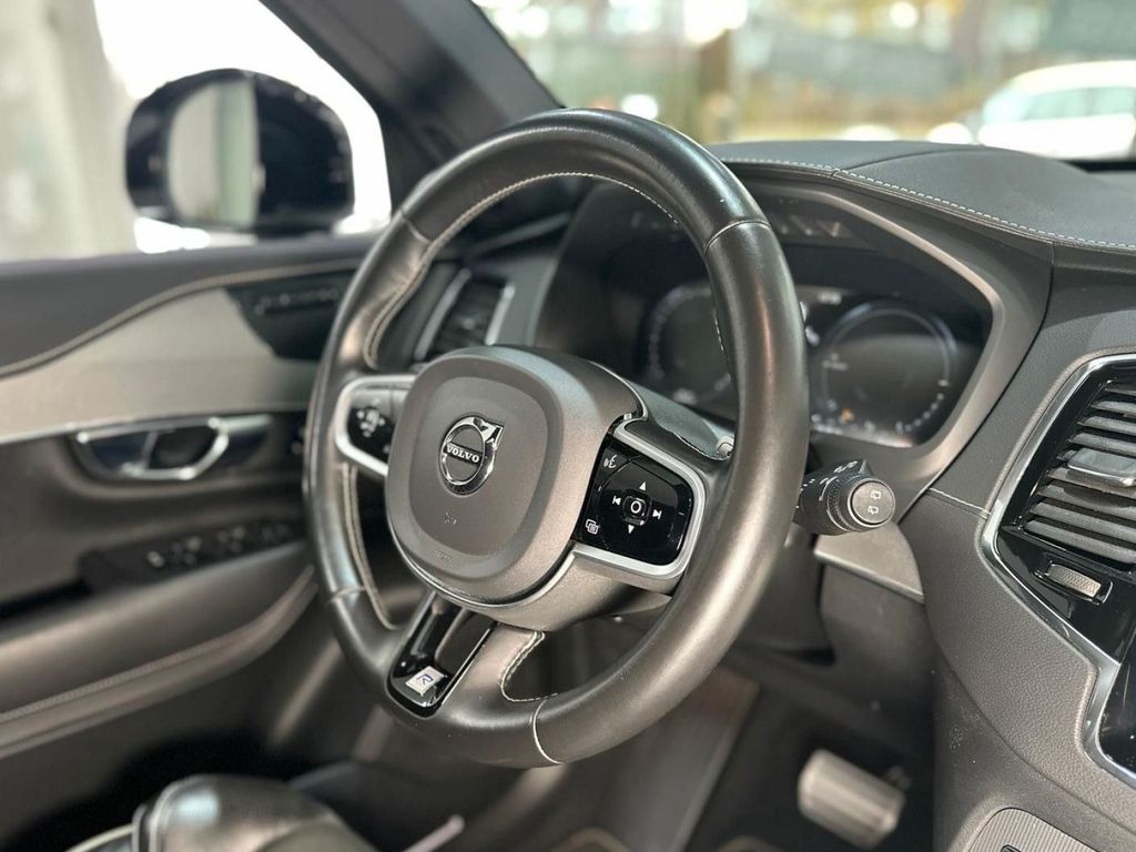 Volvo XC90 2020