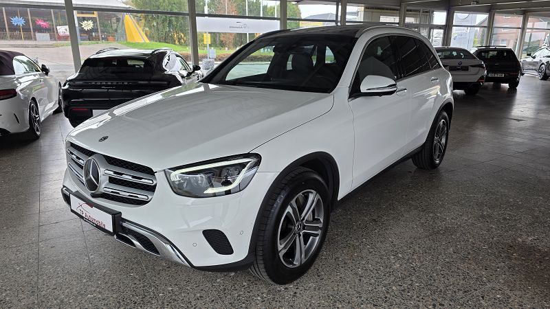 Mercedes-Benz GLC 200 2020