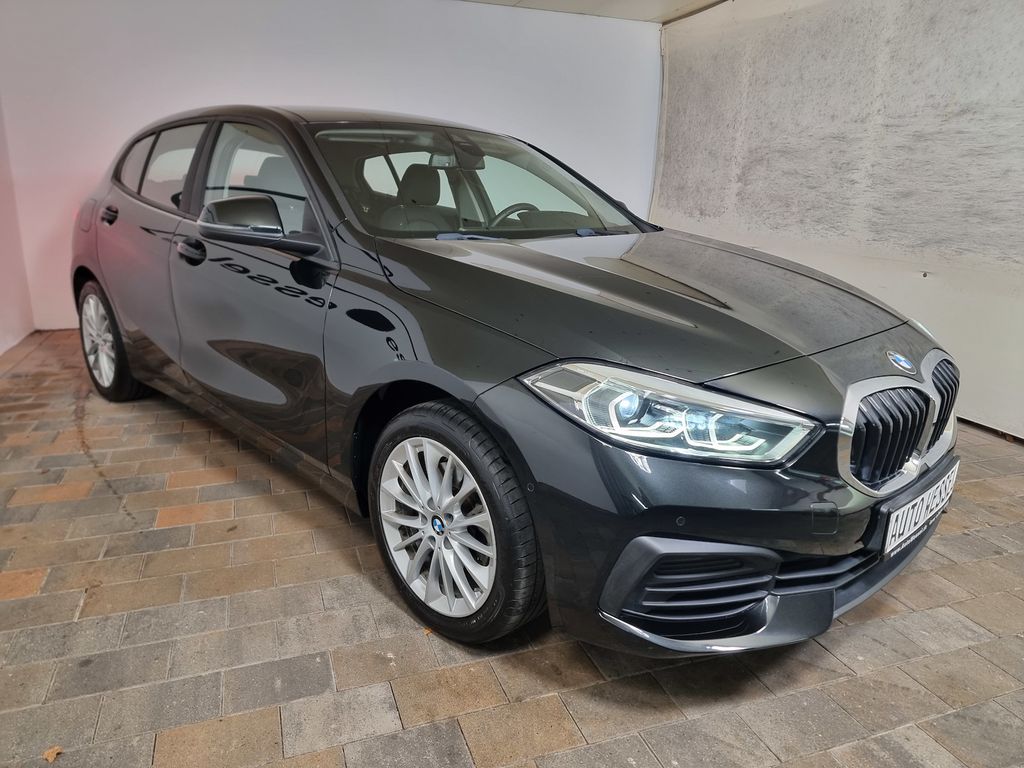 BMW 118 2021