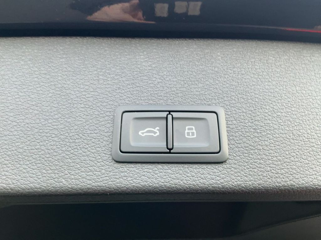 Audi Q2 2024