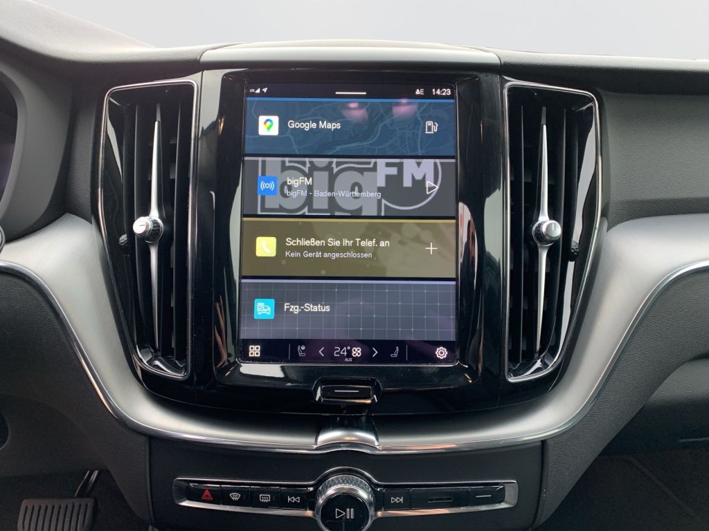 Volvo XC60 2022