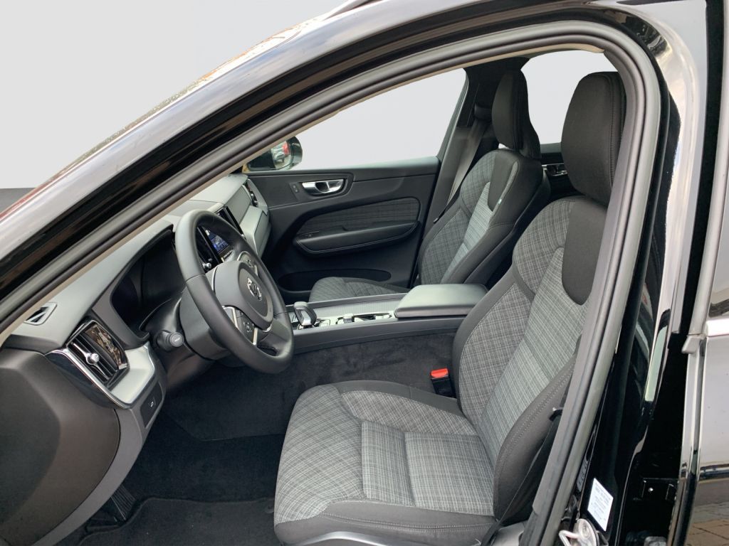 Volvo XC60 2022