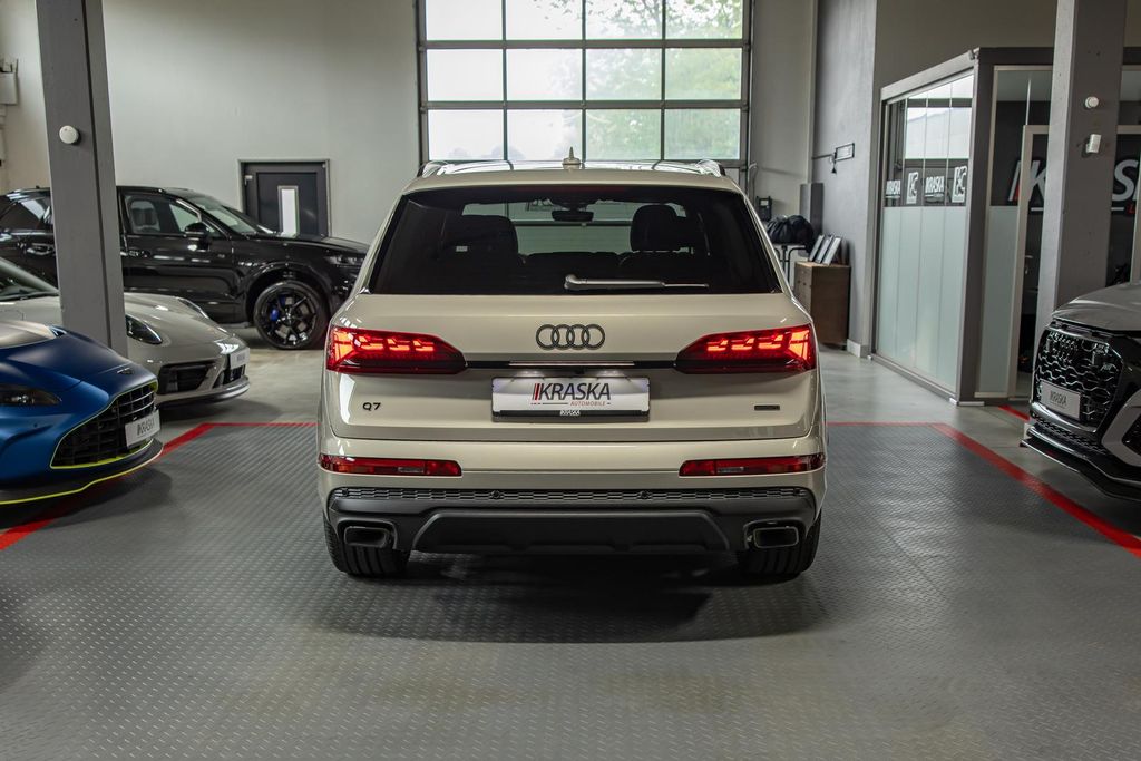 Audi Q7 2025