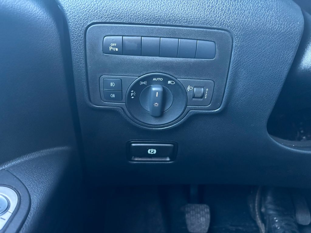 Mercedes-Benz Vito 2021