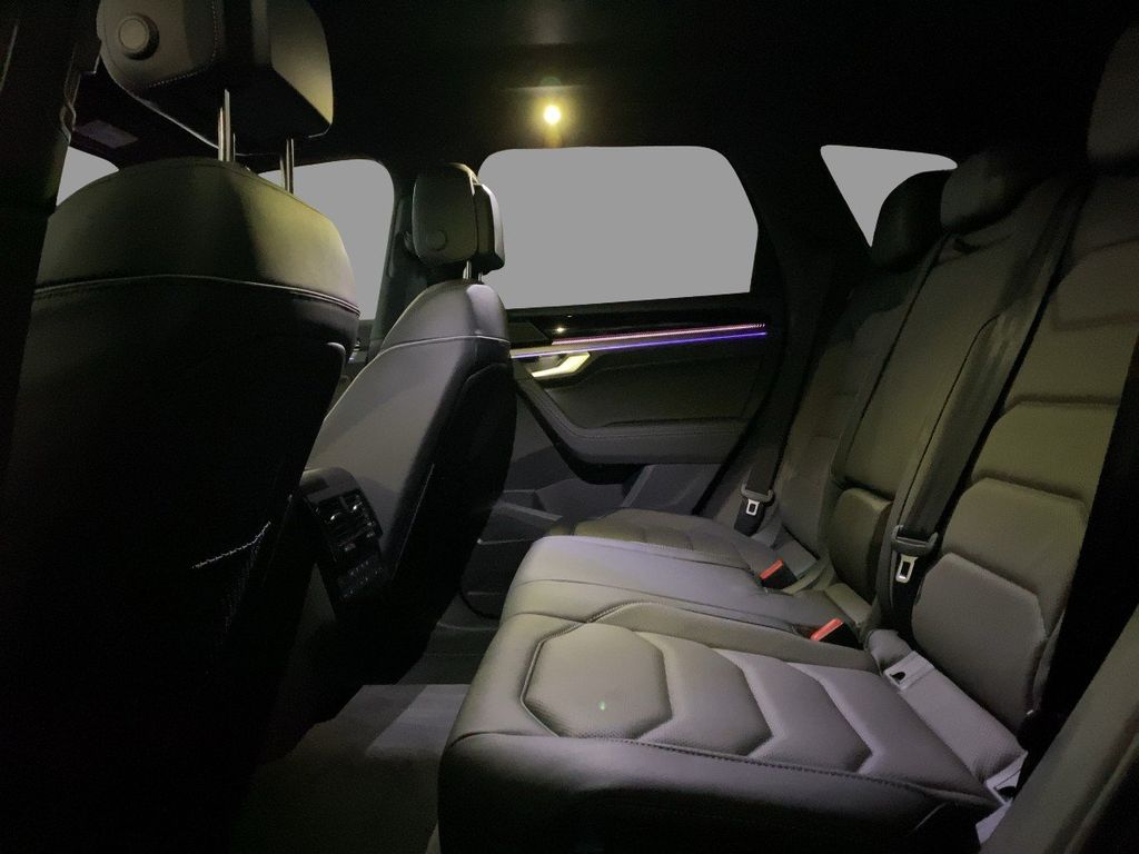 Volkswagen Touareg 2025