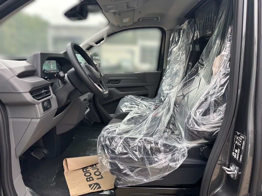 Volkswagen T7 Transporter