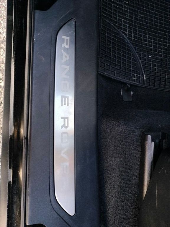 Land Rover Range Rover Velar 2022