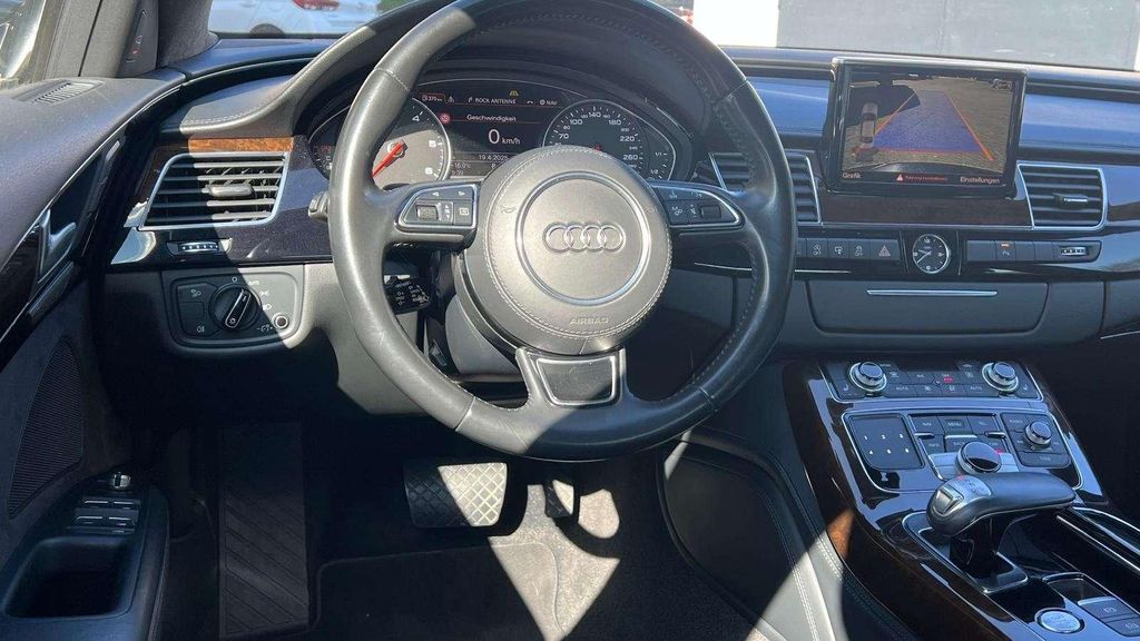 Audi A8 2015