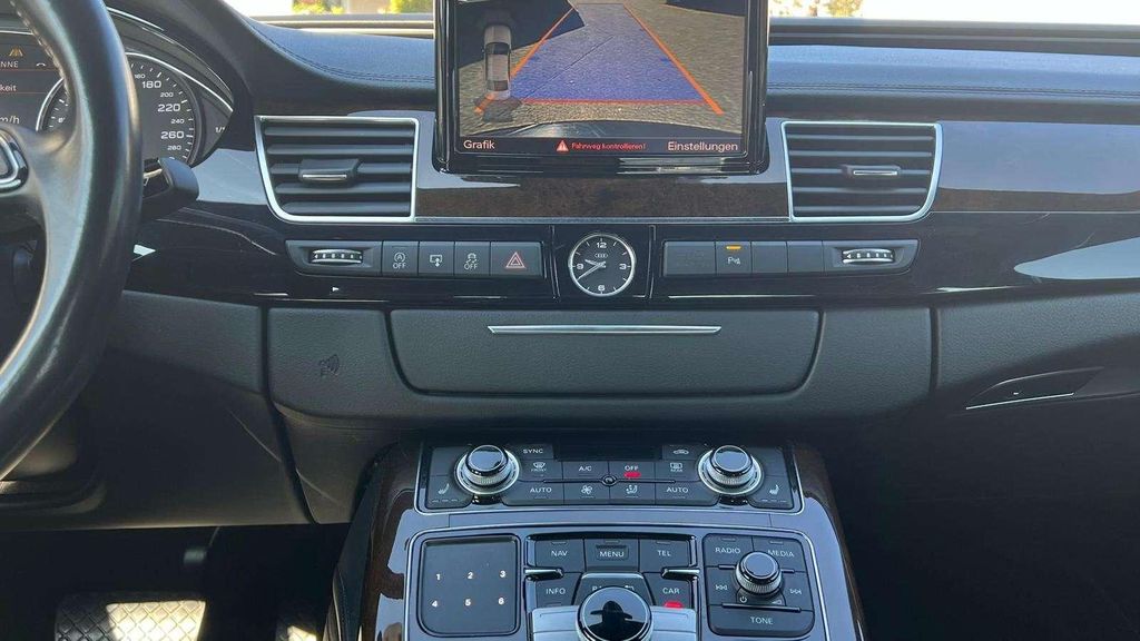 Audi A8 2015