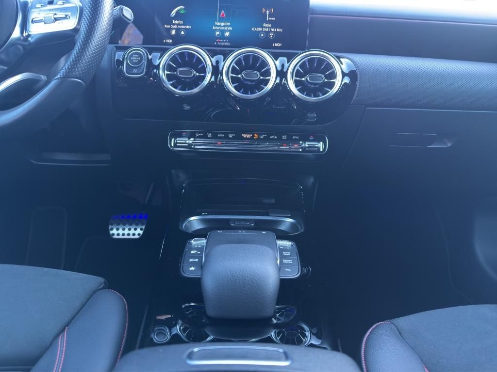 Mercedes-Benz A 200 2021