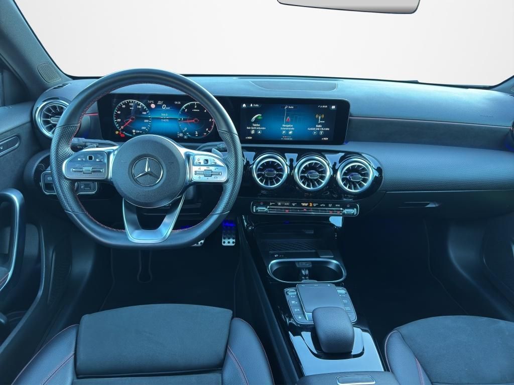 Mercedes-Benz A 200 2021