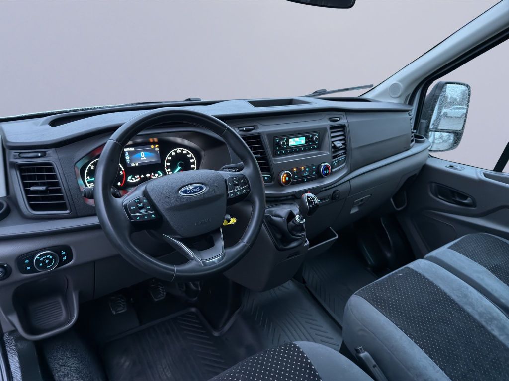 Ford Transit 2023