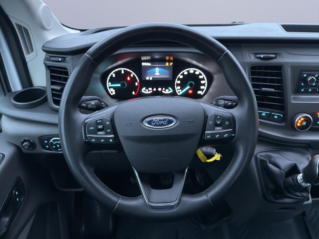 Ford Transit 2023